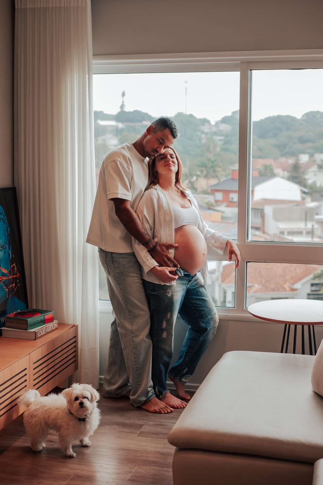 Ensaio gestante em casa Estúdio Paola Bones